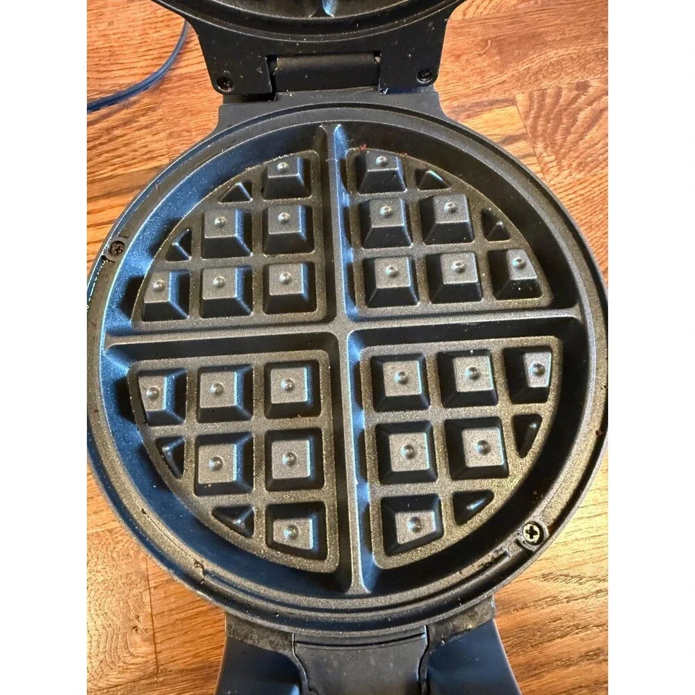 CRUX® Artisan Series Double Rotating Belgium Waffle Maker  GH-6200A Gray